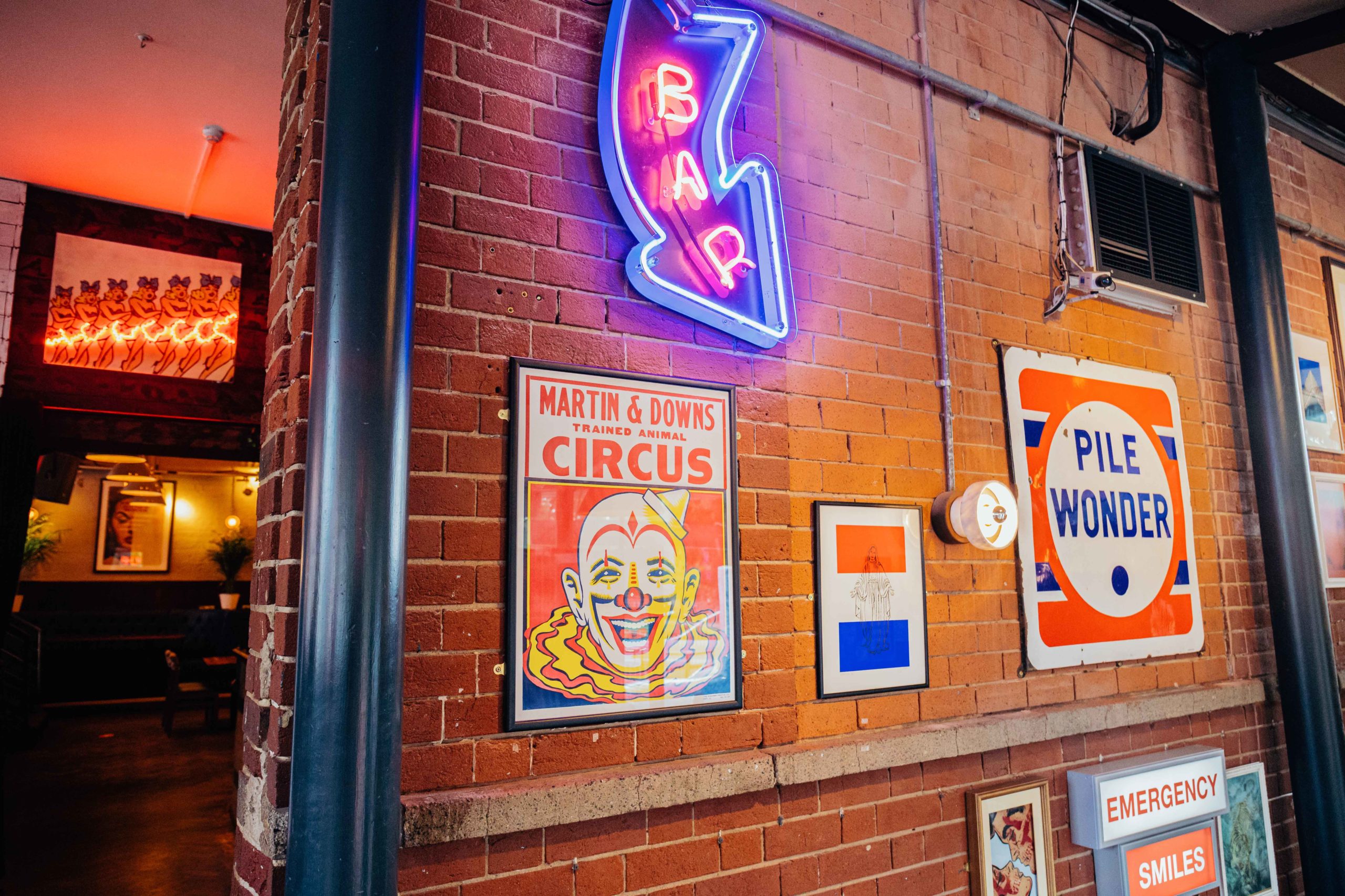 Neon signs and art prints at the Forum 1