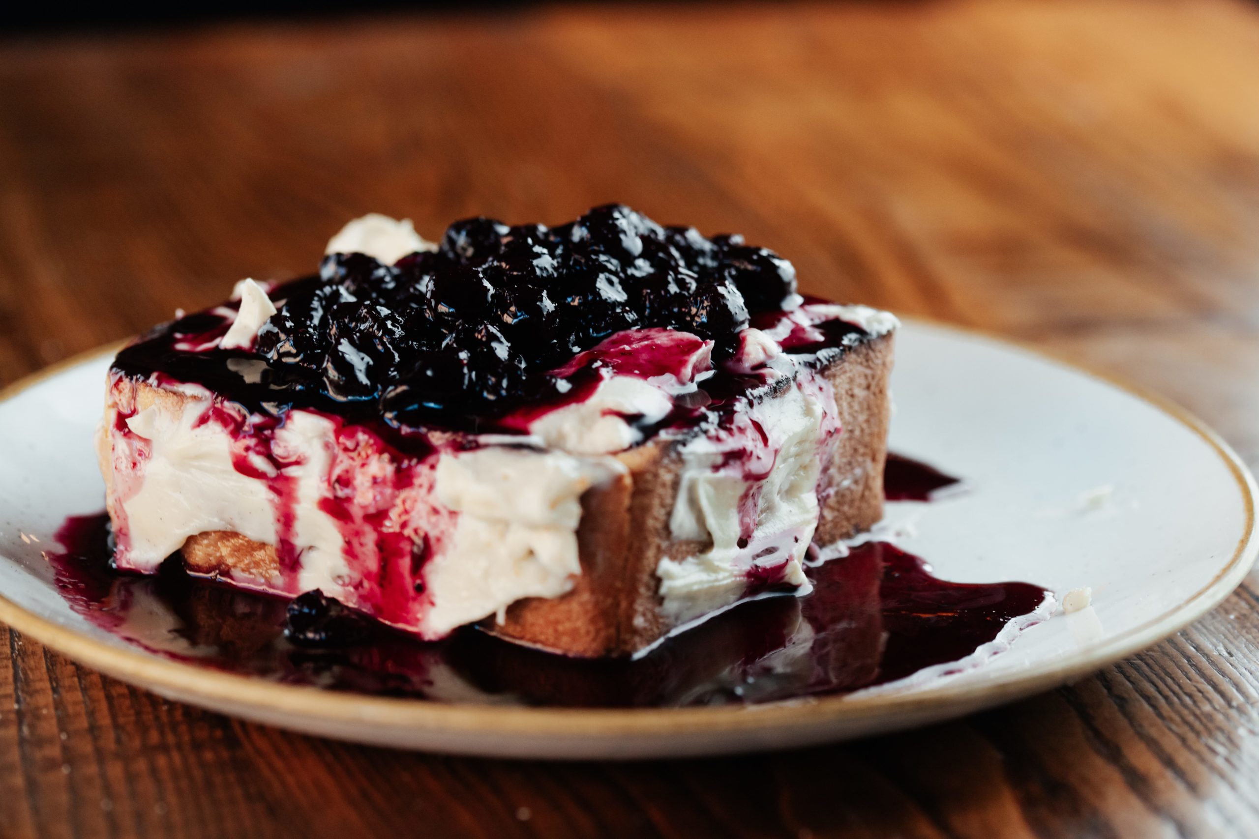 French Toast sweet: cheesecake + blueberry jam